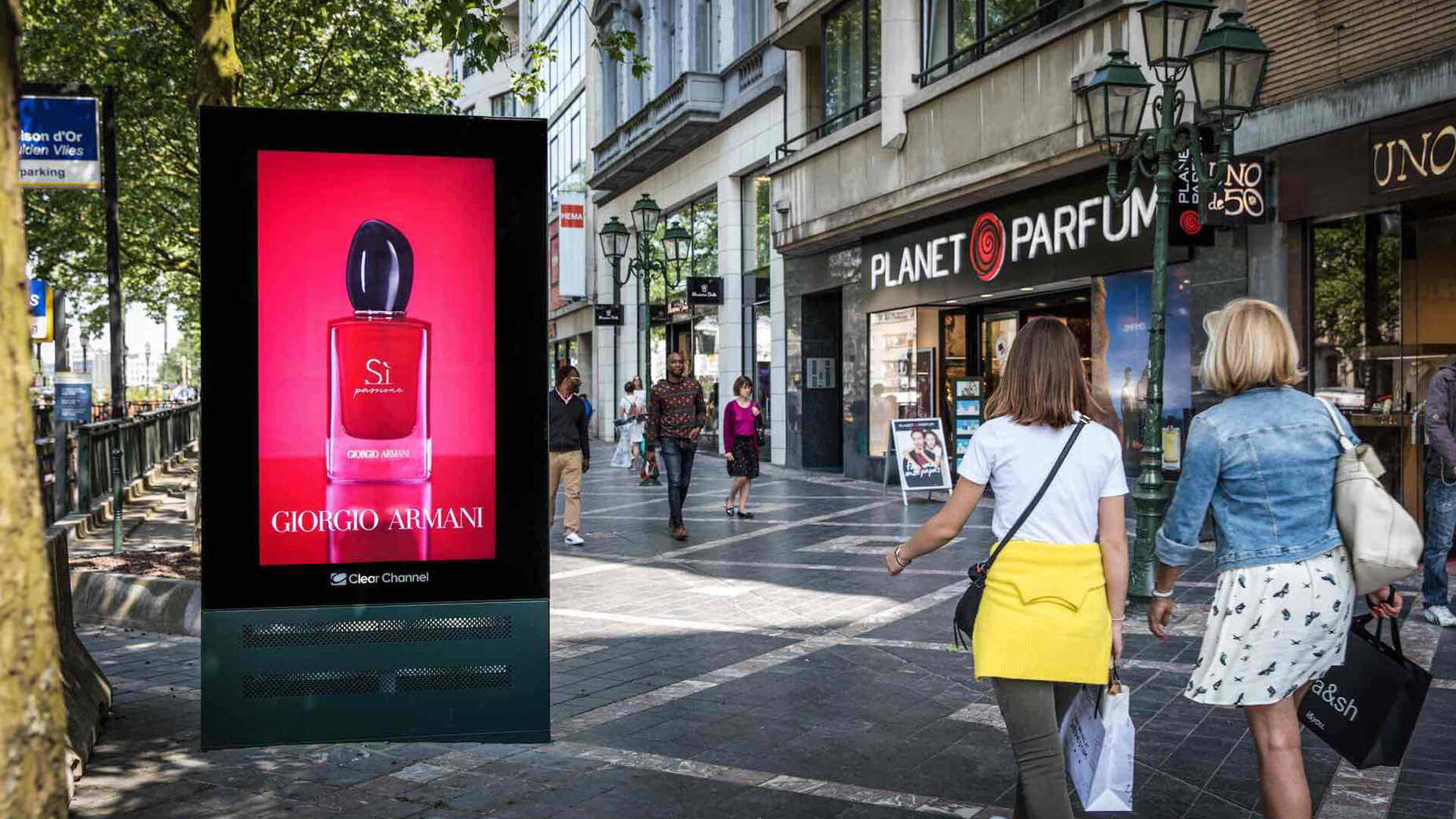 Urban Panels - Bauer Media Outdoor BE