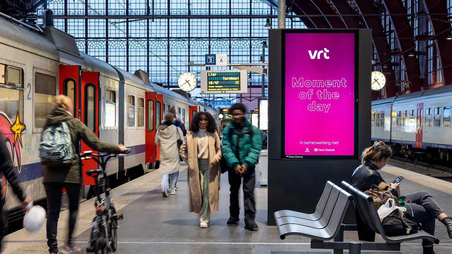 Train Stations - Bauer Media Outdoor BE