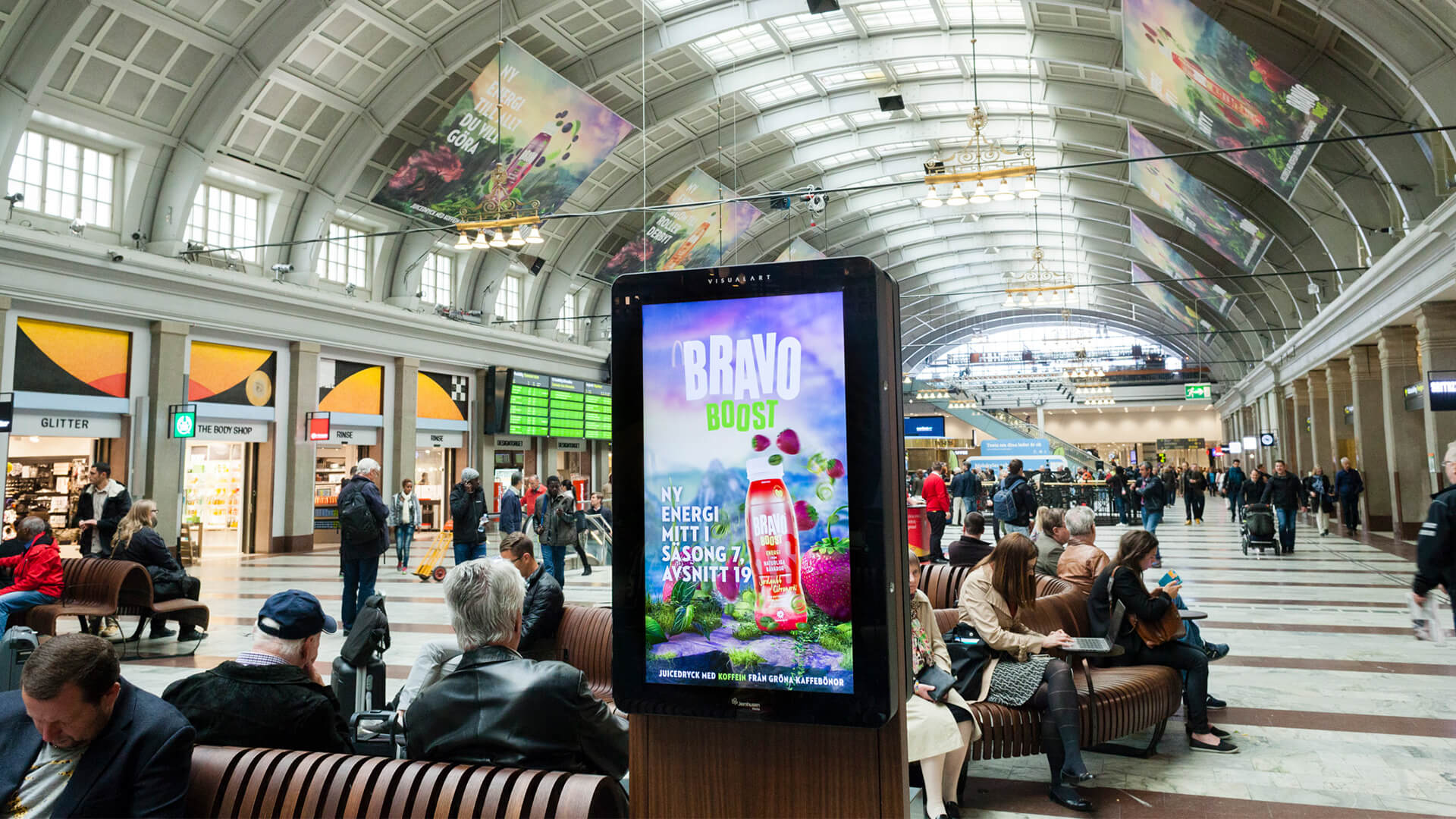 Train Stations - Ocean Outdoor Sweden